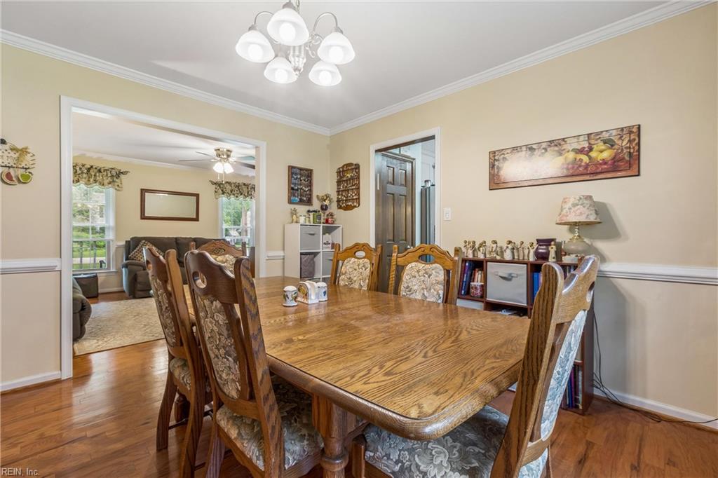 102 Edgewood Court Yorktown VA 23692
