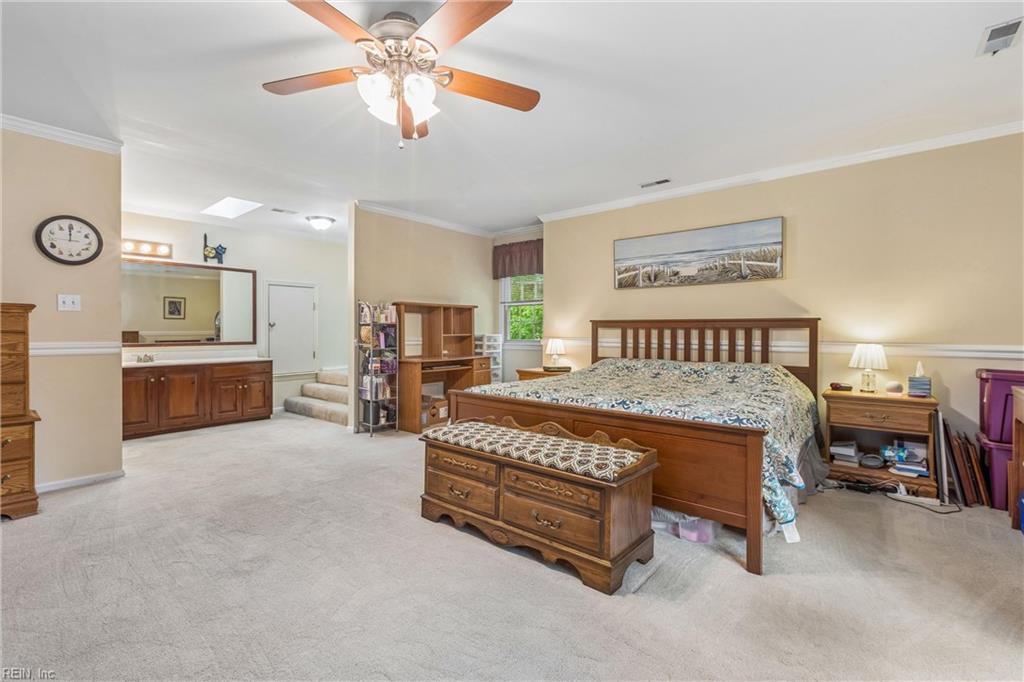 102 Edgewood Court Yorktown VA 23692