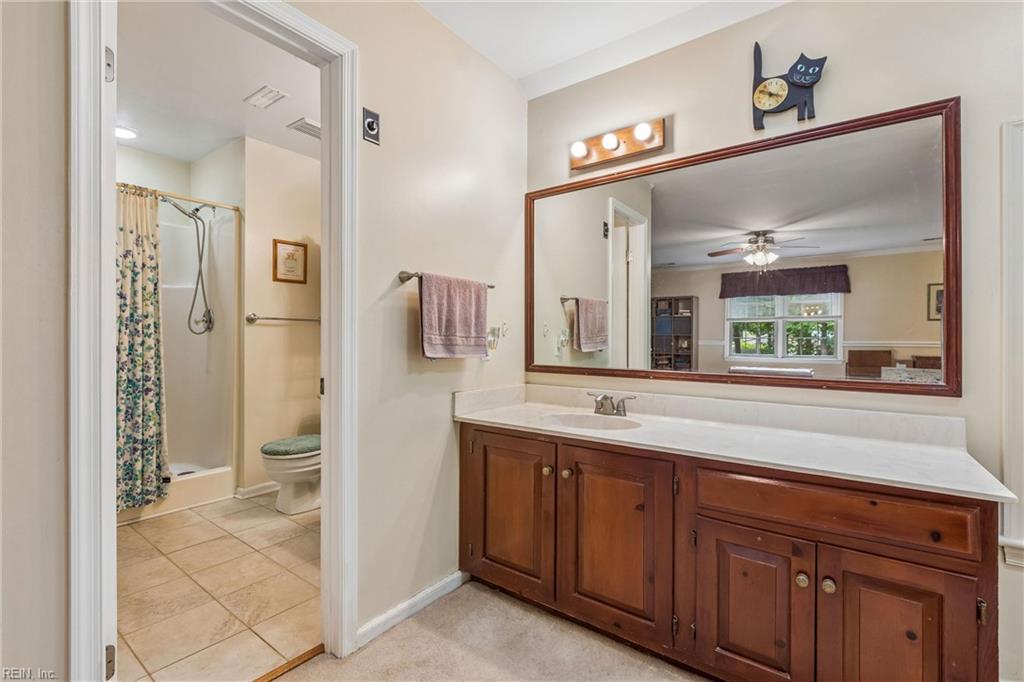 102 Edgewood Court Yorktown VA 23692