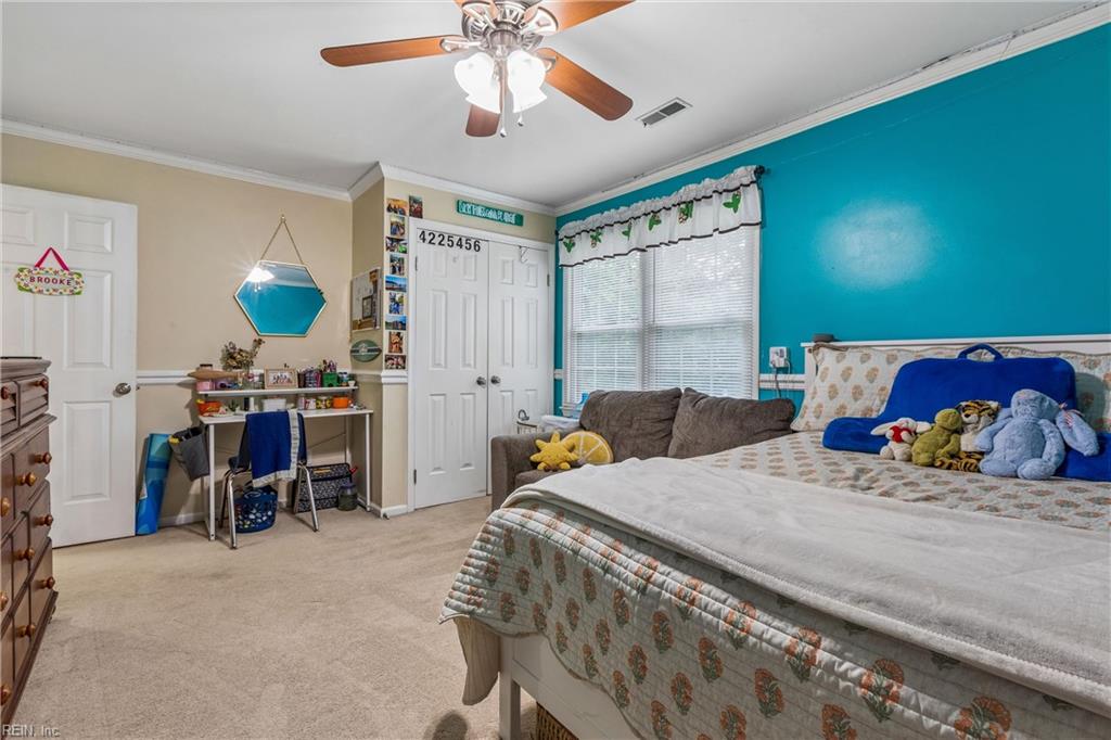 102 Edgewood Court Yorktown VA 23692