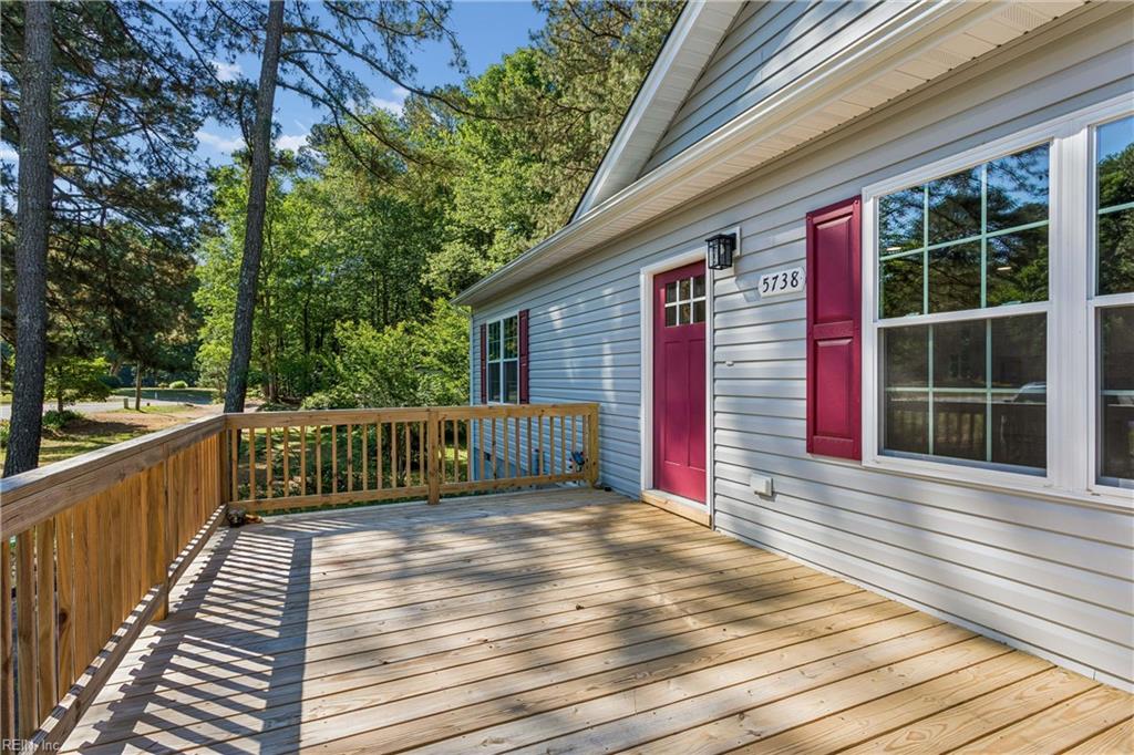 5738 Hickory Fork Road Gloucester VA 23061