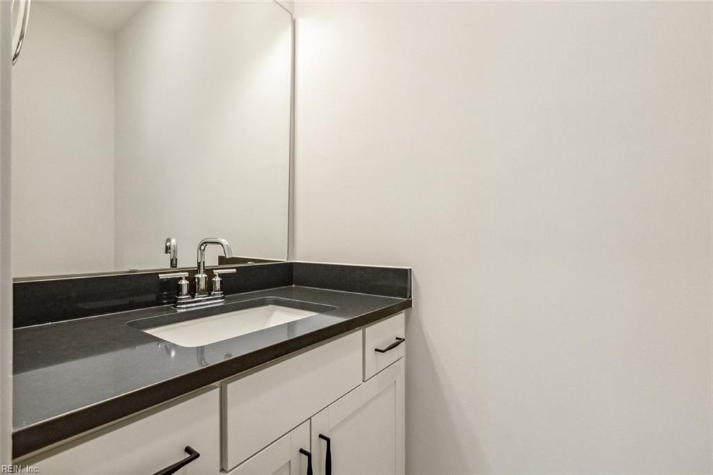 2022 Swiss Lane Gloucester VA 23061