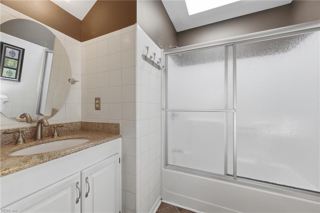 304 Susan Newton Lane Yorktown VA 23693