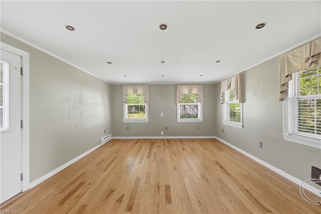 304 Susan Newton Lane Yorktown VA 23693