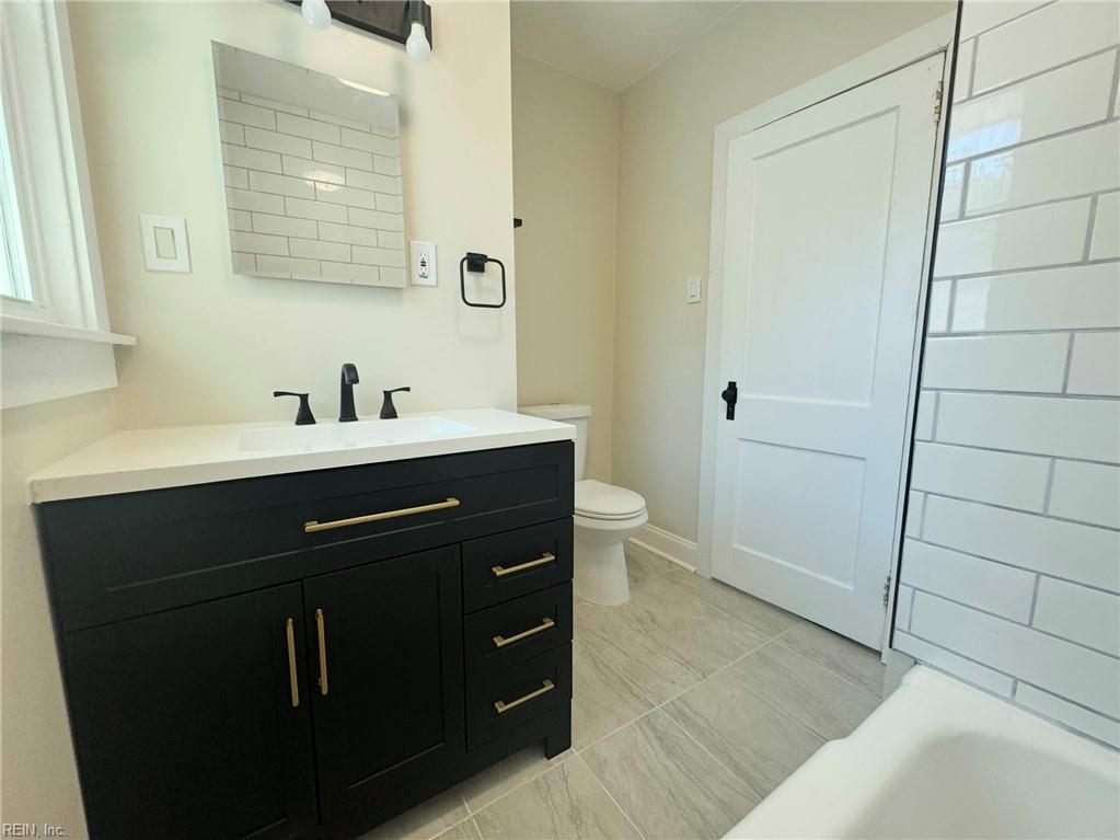 132 Ash Avenue Newport News VA 23607