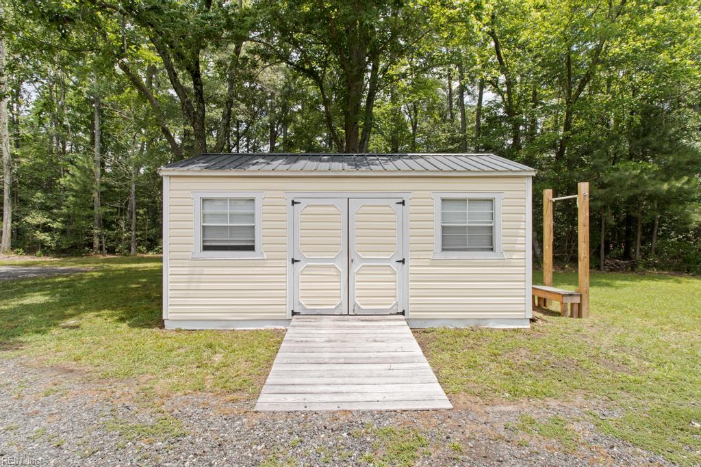 3864 Cappahosic Road Gloucester VA 23061