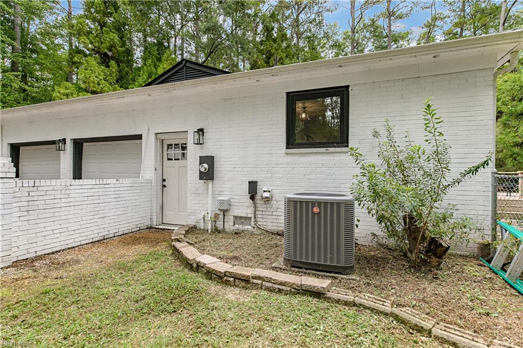 8697 Farys Mill Road Gloucester VA 23061