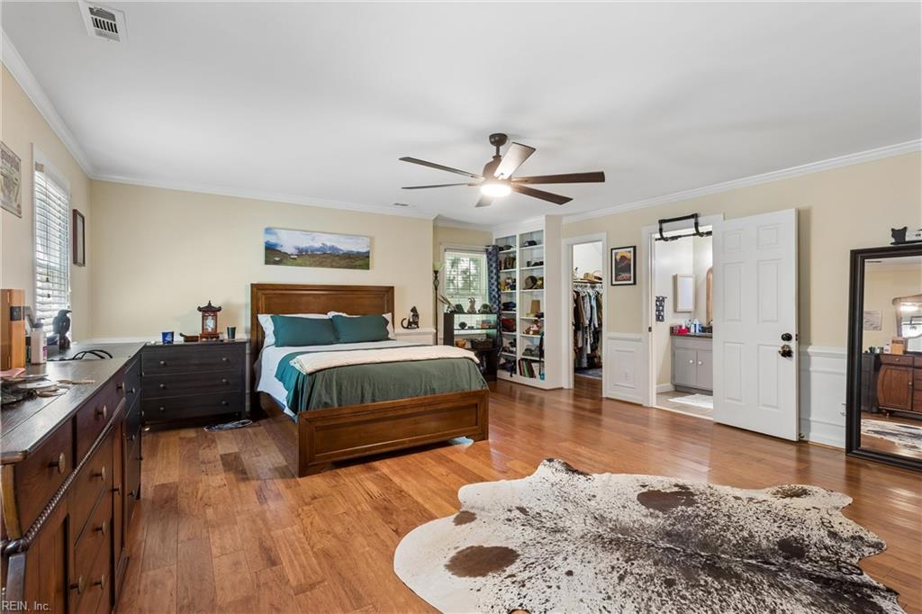 609 E Woodland Drive Yorktown VA 23692