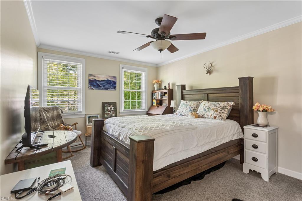 609 E Woodland Drive Yorktown VA 23692