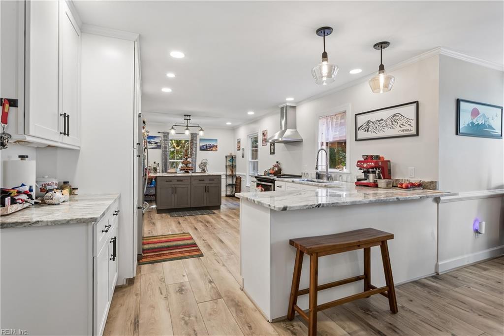 609 E Woodland Drive Yorktown VA 23692