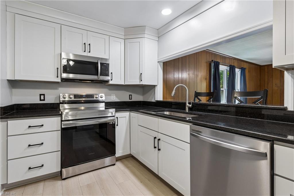 6 Anderson Circle Newport News VA 23606
