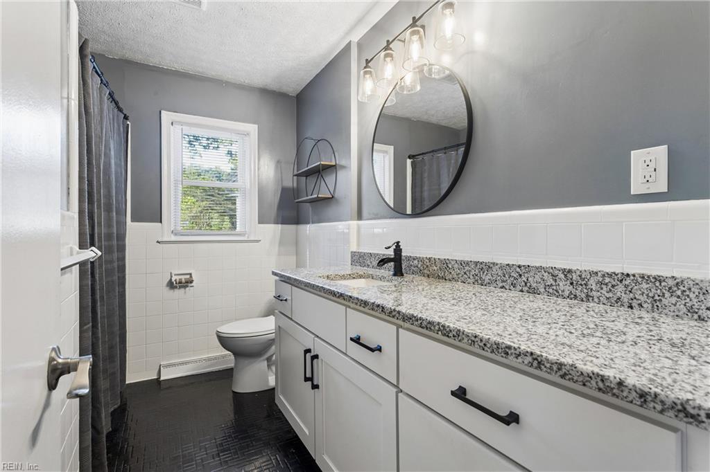6 Anderson Circle Newport News VA 23606