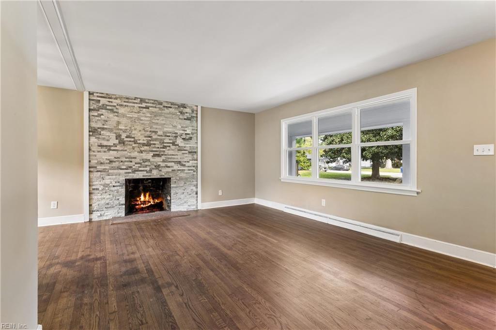 6 Anderson Circle Newport News VA 23606