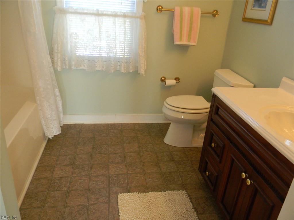 3851 Old Concord Road Gloucester VA 23061