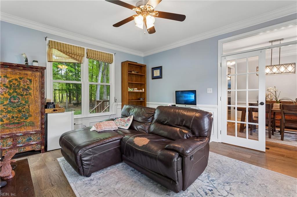 304 Autumn Way Yorktown VA 23693