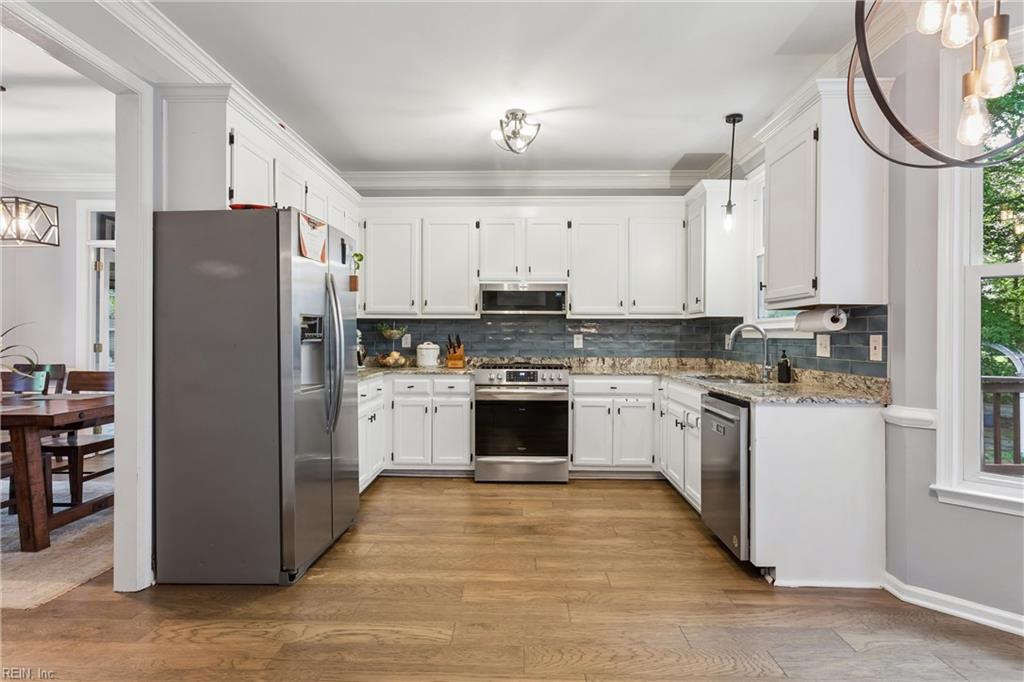 304 Autumn Way Yorktown VA 23693