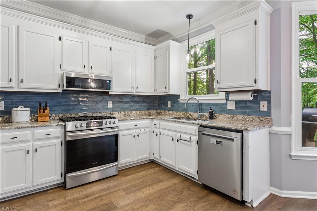 304 Autumn Way Yorktown VA 23693