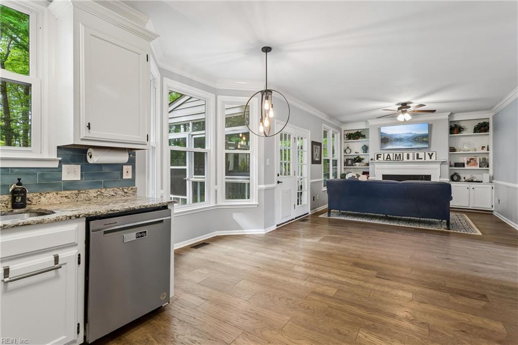 304 Autumn Way Yorktown VA 23693