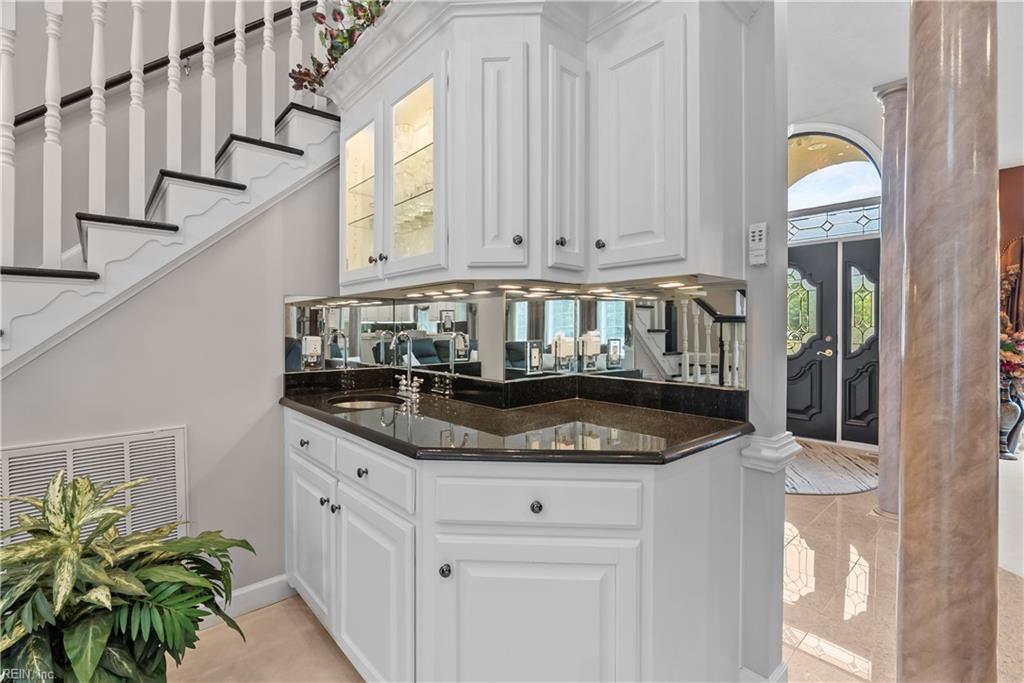 101 Barrington Lane Yorktown VA 23693