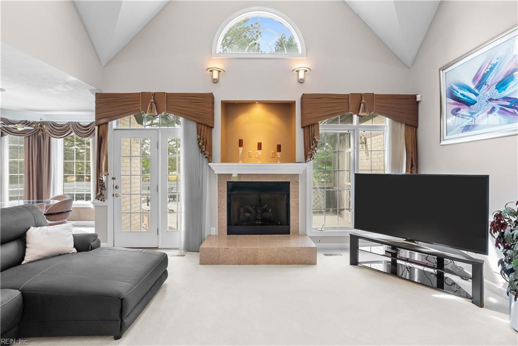 101 Barrington Lane Yorktown VA 23693