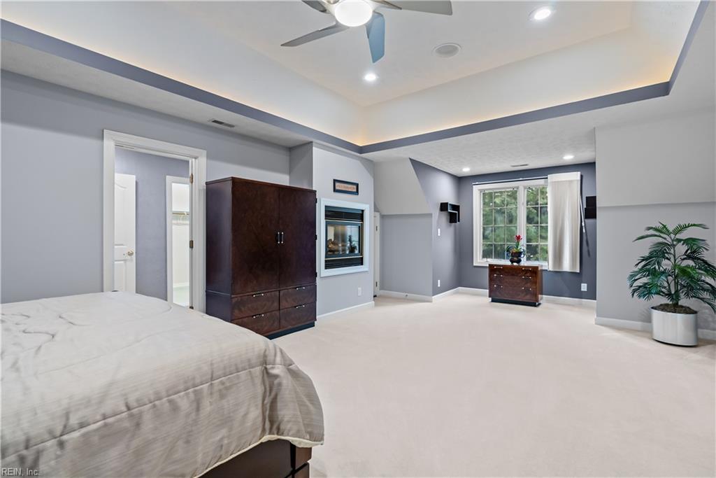 101 Barrington Lane Yorktown VA 23693
