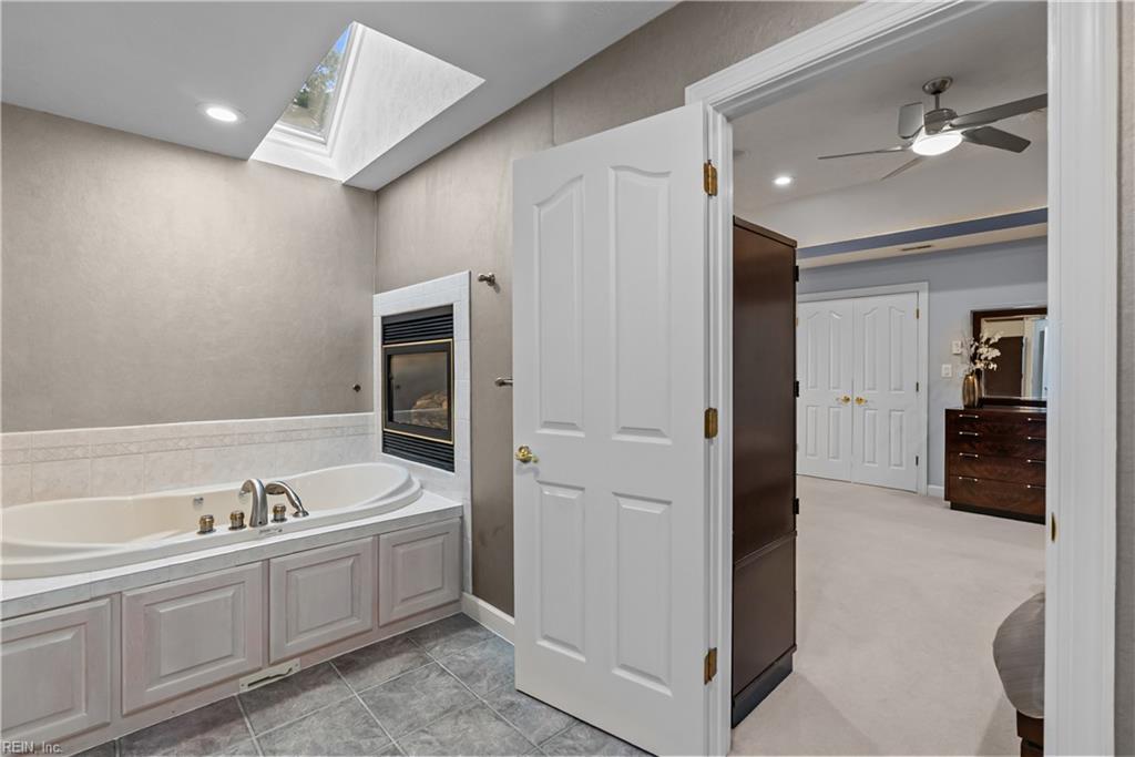 101 Barrington Lane Yorktown VA 23693
