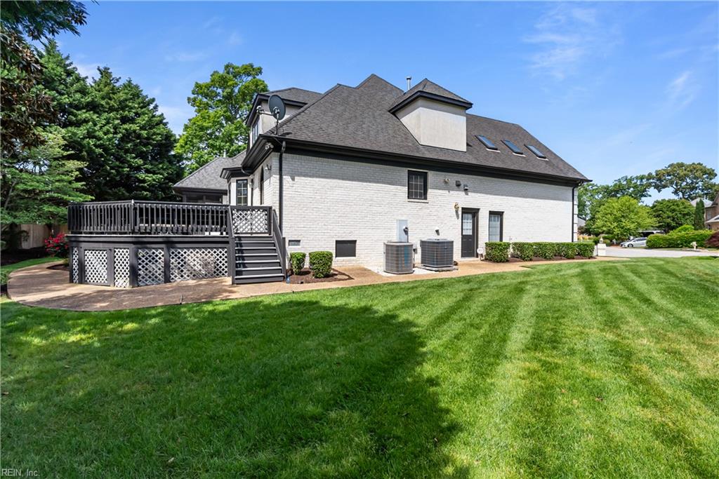 101 Barrington Lane Yorktown VA 23693