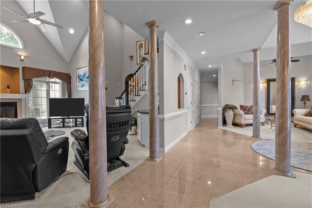 101 Barrington Lane Yorktown VA 23693