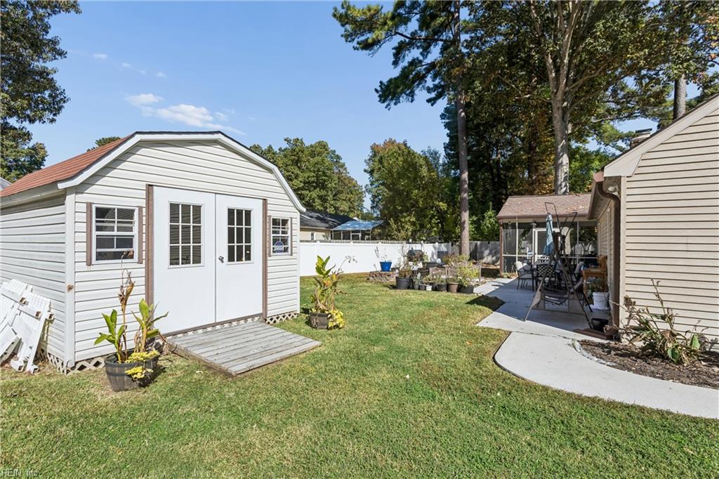 8 Liberty Cir Circle Newport News VA 23602