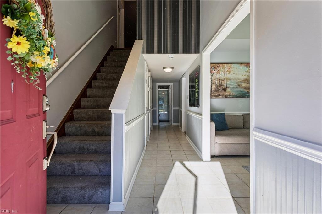 8 Liberty Cir Circle Newport News VA 23602
