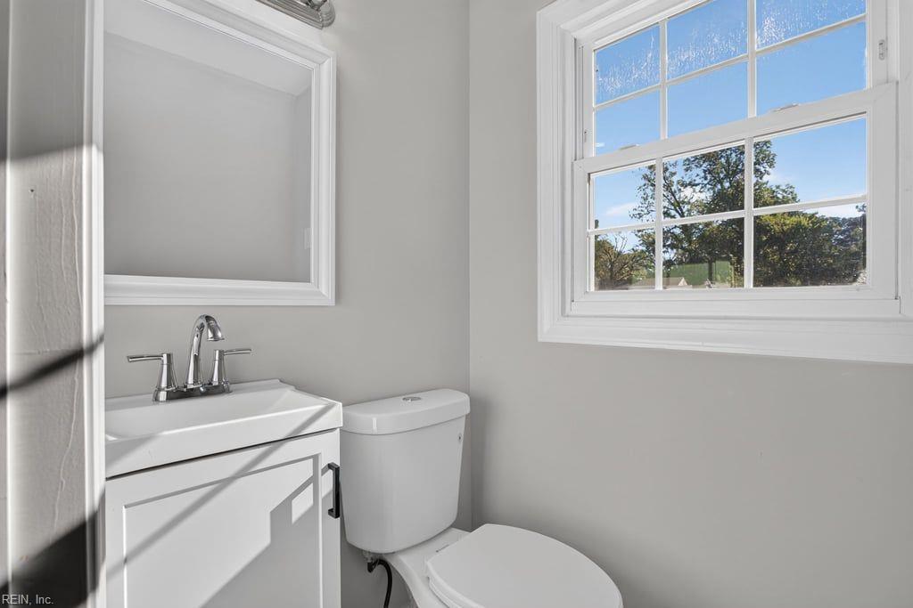 76 Garrow Road Newport News VA 23602