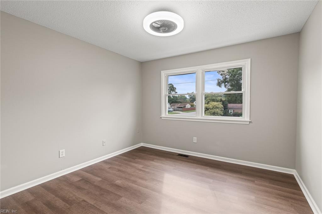 300 Colony Road Newport News VA 23602