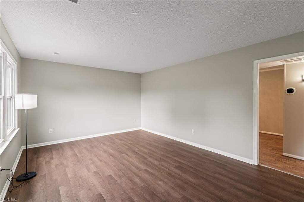 300 Colony Road Newport News VA 23602