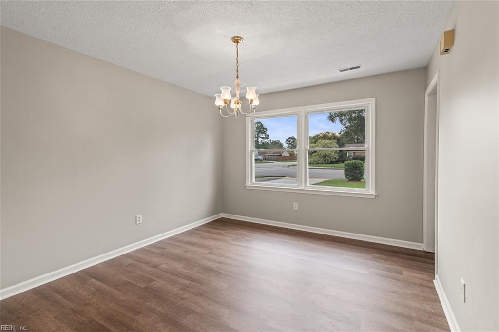 300 Colony Road Newport News VA 23602