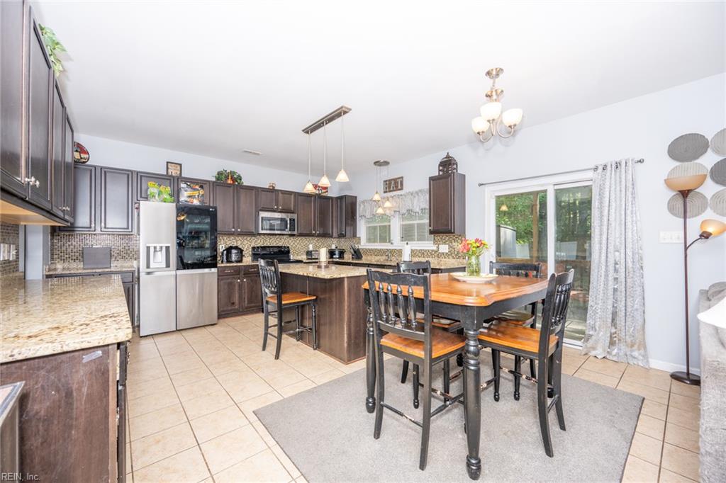 108 Foster Road Yorktown VA 23690