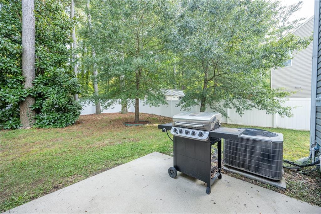 108 Foster Road Yorktown VA 23690