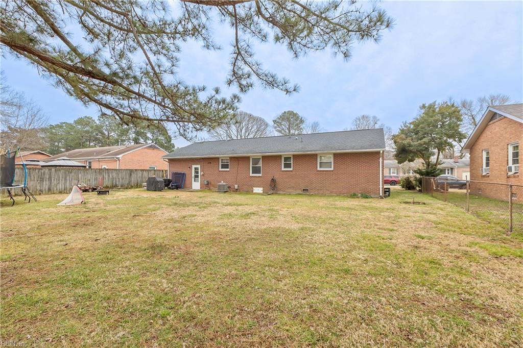 176 Hawthorne Drive Newport News VA 23602