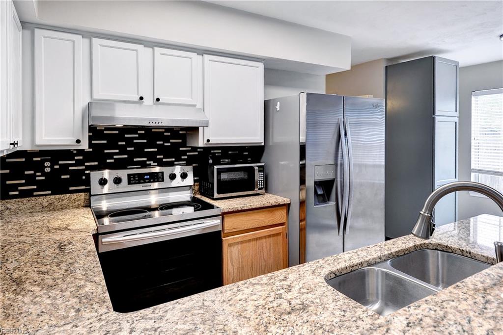114 Sheffield Way Newport News VA 23602