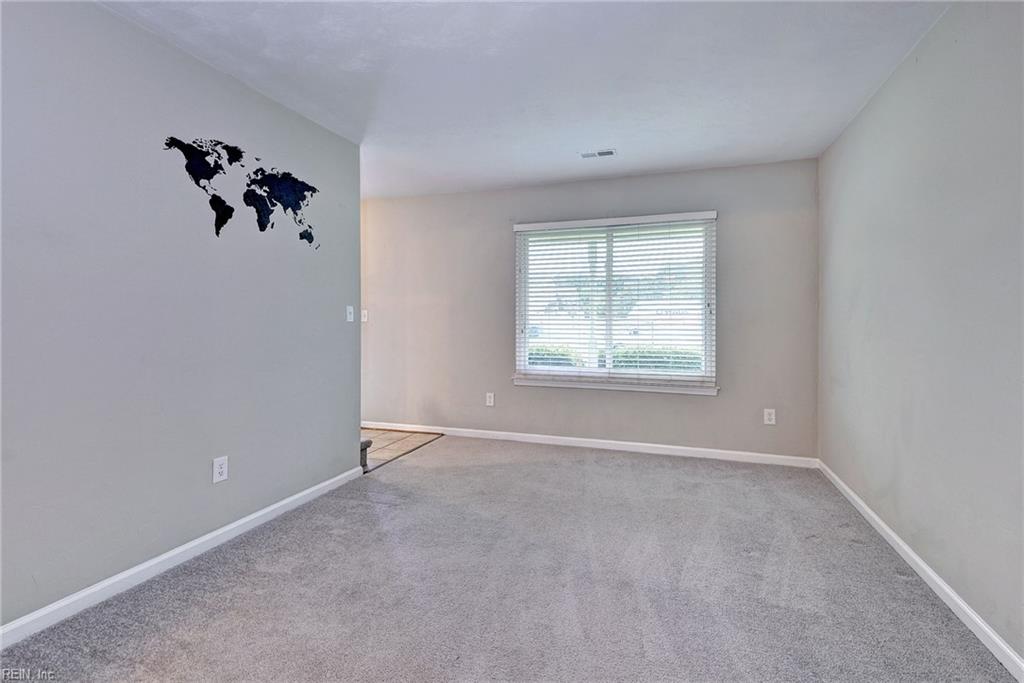 114 Sheffield Way Newport News VA 23602