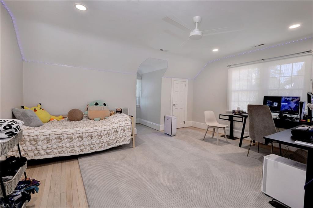 802 Riverside Drive Newport News VA 23606