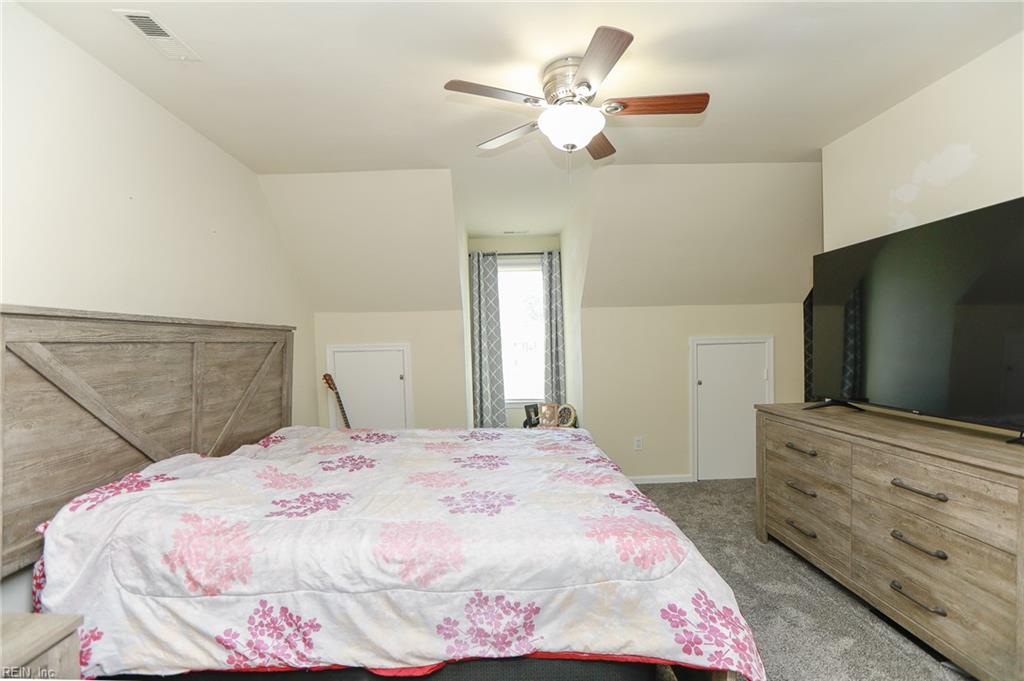 939 Coach Trail Newport News VA 23608