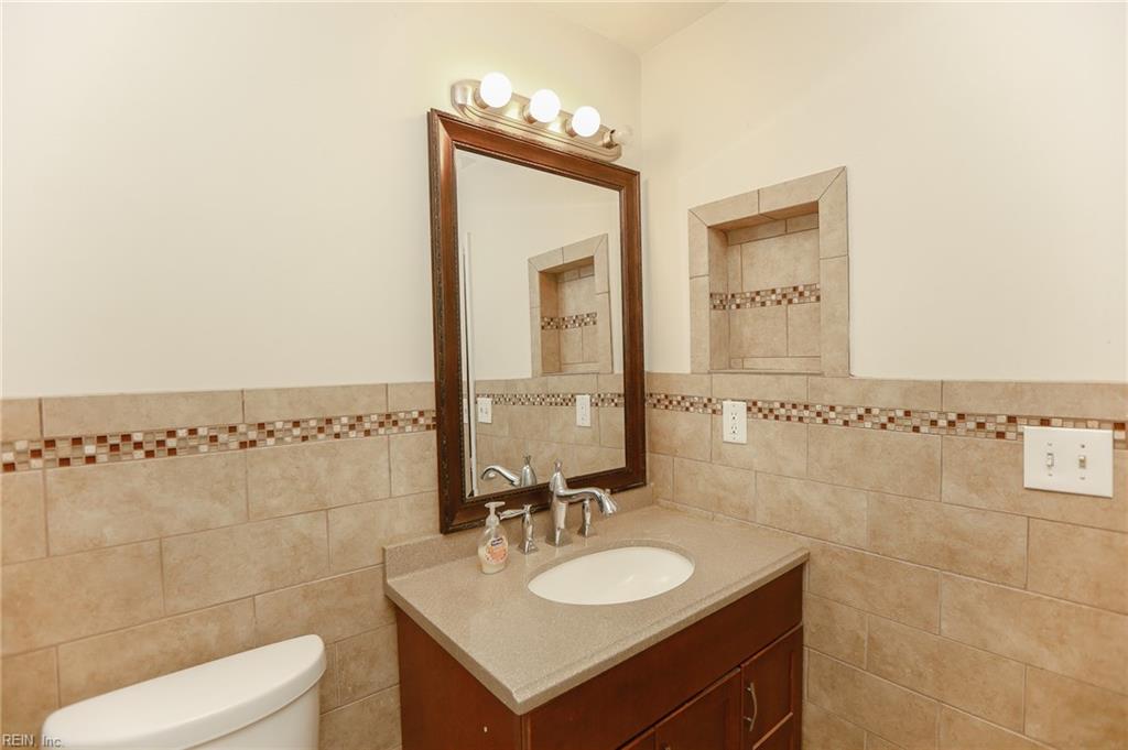 939 Coach Trail Newport News VA 23608