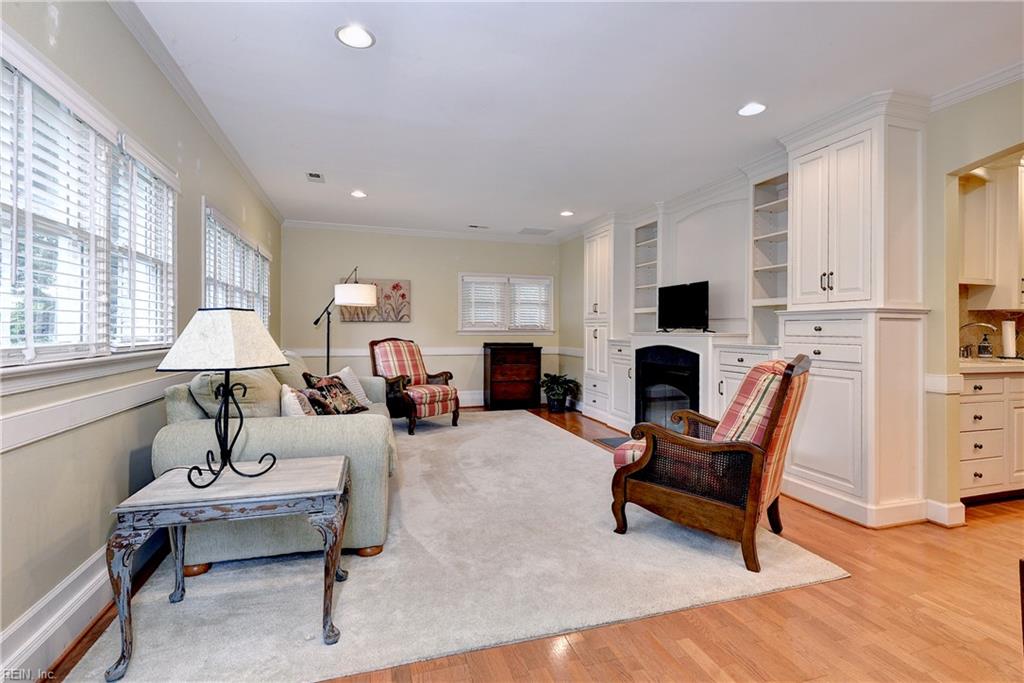 7 Merry Point Terrace Newport News VA 23606
