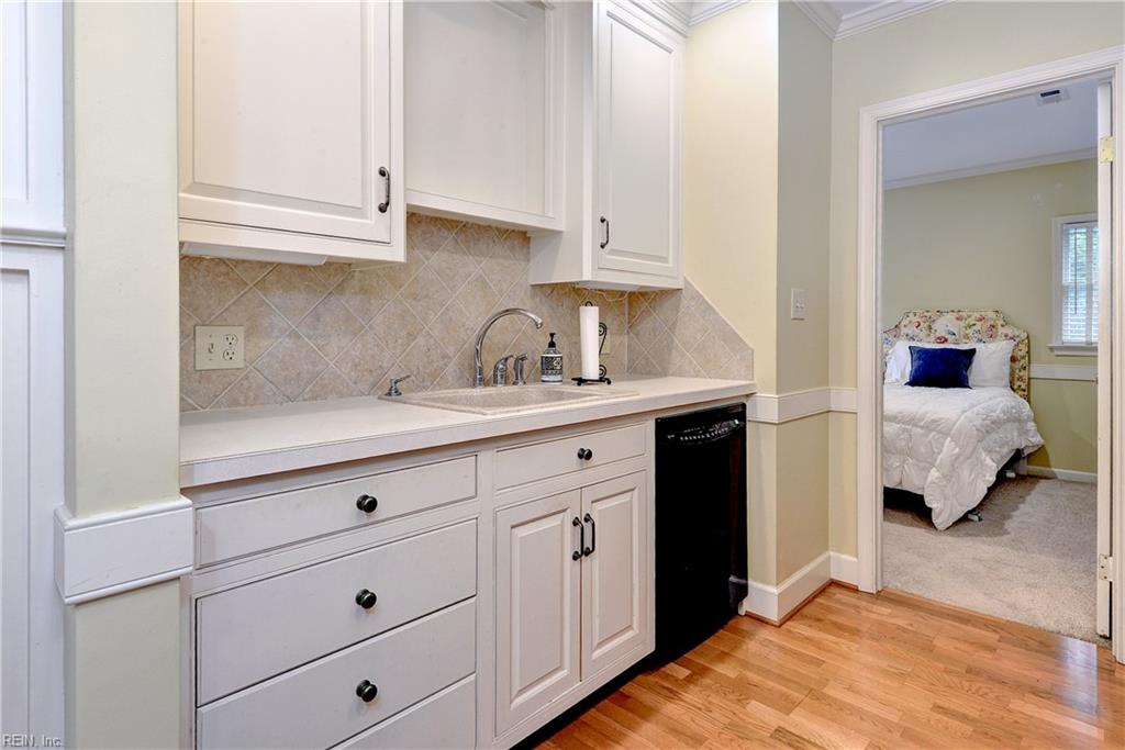 7 Merry Point Terrace Newport News VA 23606