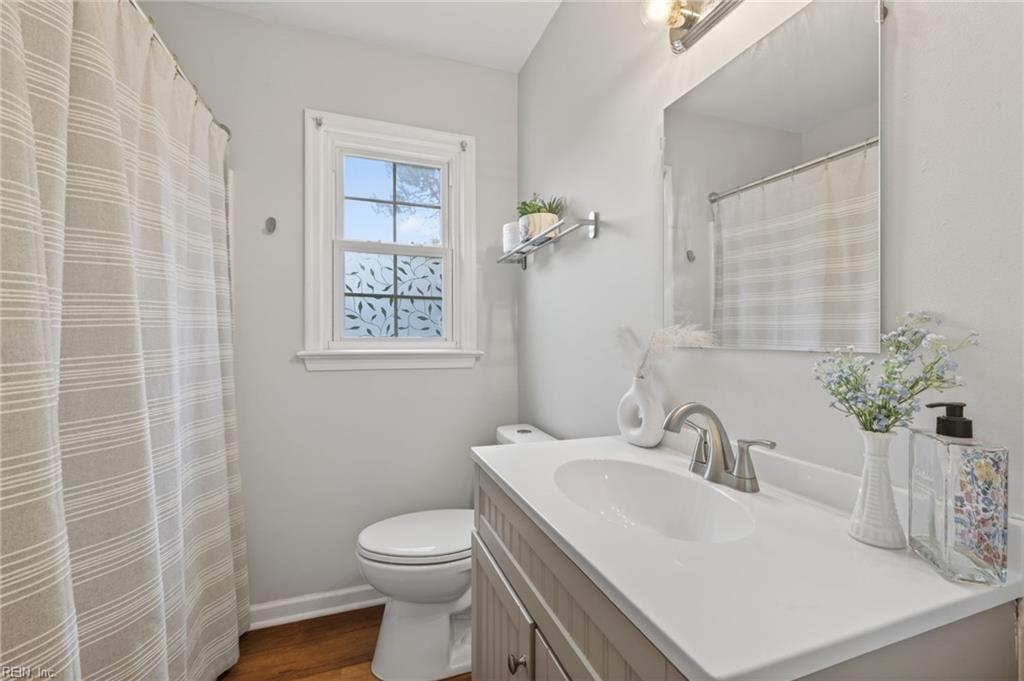 635 Harpersville Road Newport News VA 23601