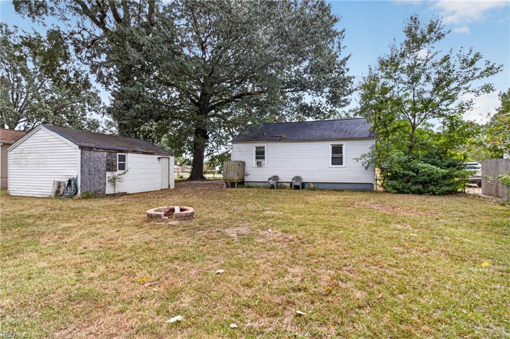 805 Paul Street Newport News VA 23605
