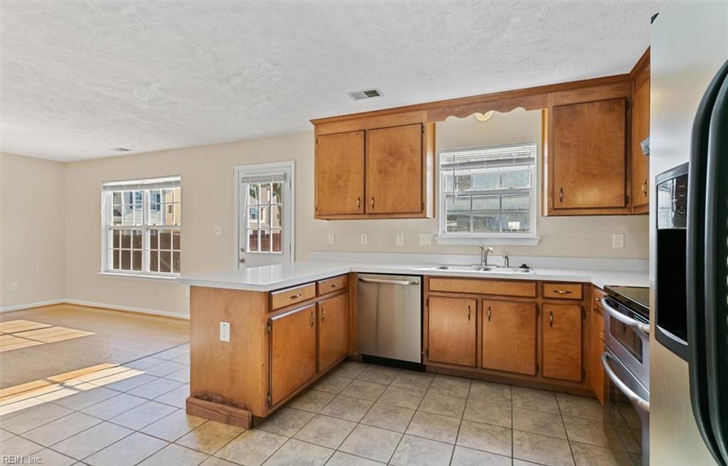 108 Ripon Way Newport News VA 23608