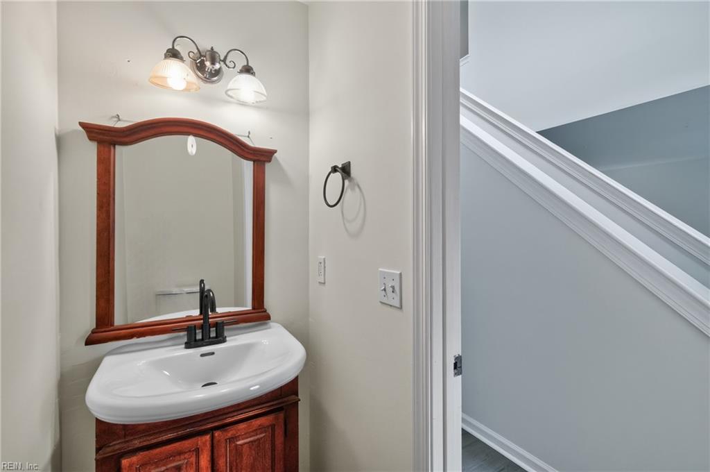 431 Warner Hall Place Newport News VA 23608