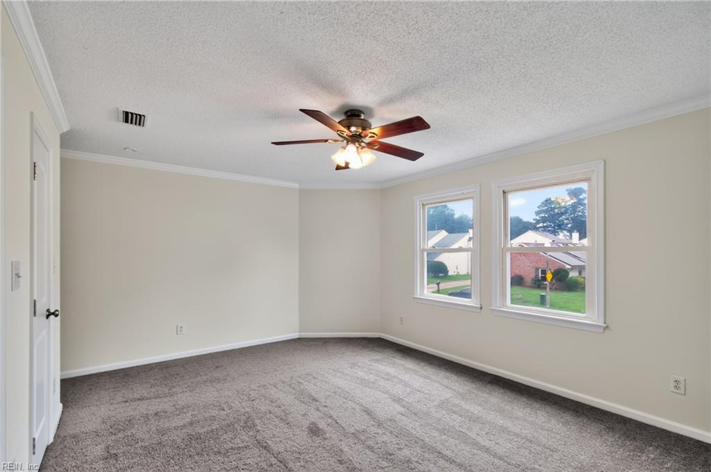 431 Warner Hall Place Newport News VA 23608