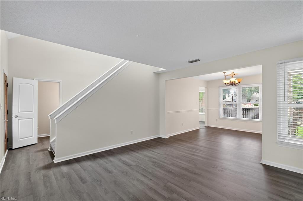 431 Warner Hall Place Newport News VA 23608